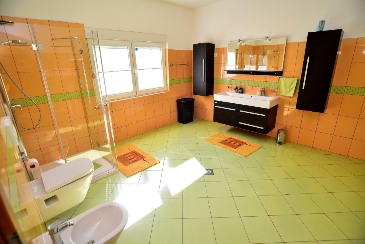 Ankin Dvor Villa Galovac  Bagian luar foto